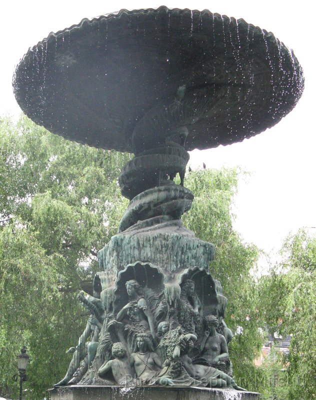 Bennas2010-3619.jpg - Molin's fountain in the Royal Garden of Stockholm. Very beautiful sculpture.